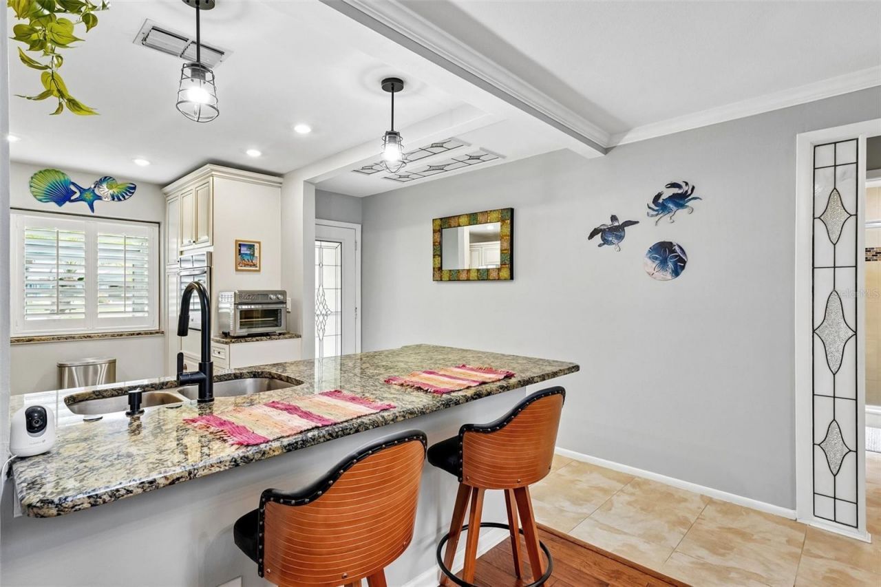 3259 Hilary Circle , Unit 1C, Palm Harbor, FL 34684 Photo