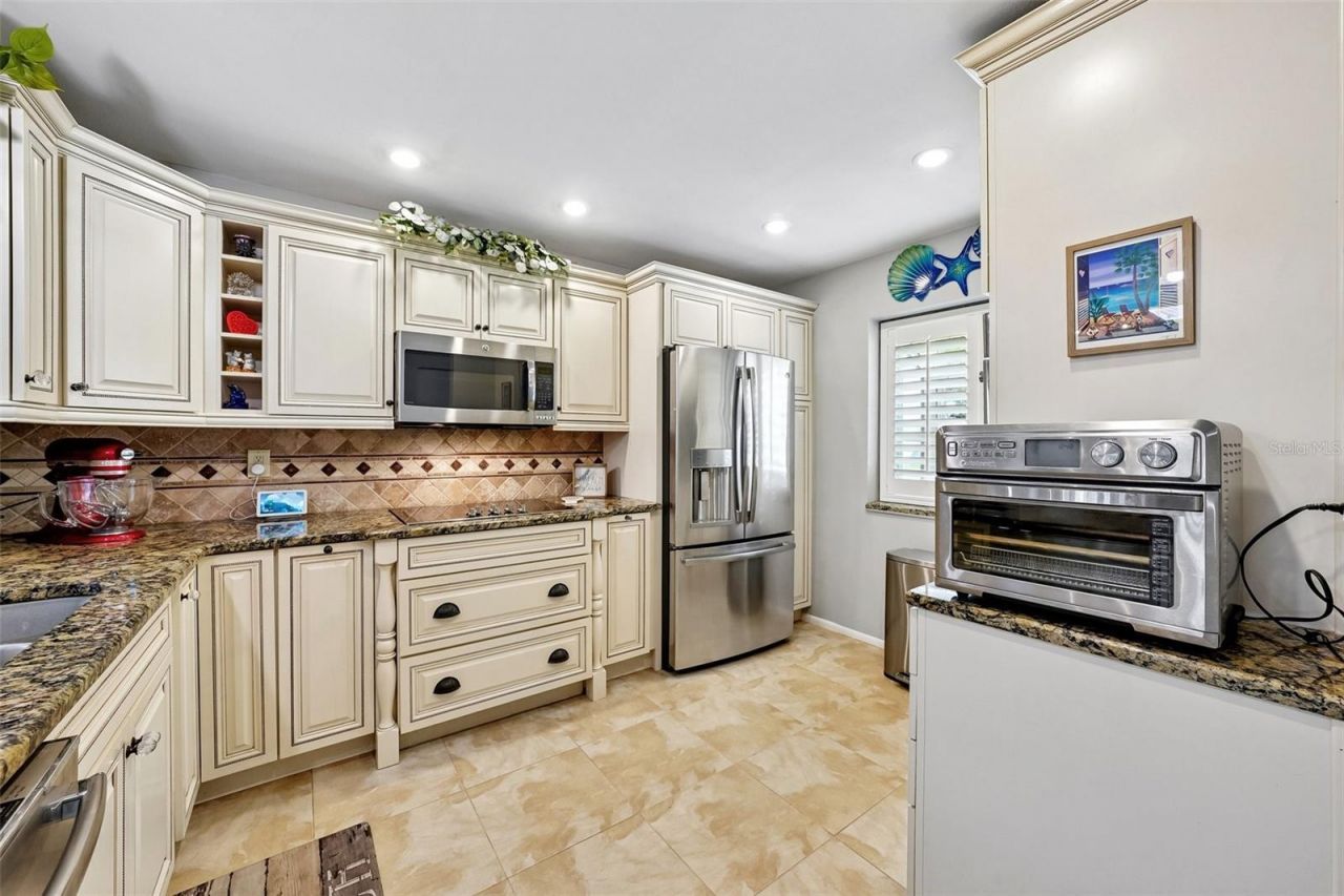 3259 Hilary Circle , Unit 1C, Palm Harbor, FL 34684 Photo