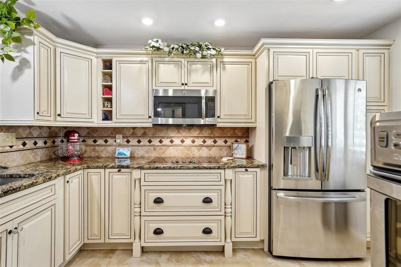 3259 Hilary Circle , Unit 1C, Palm Harbor, FL 34684 Photo