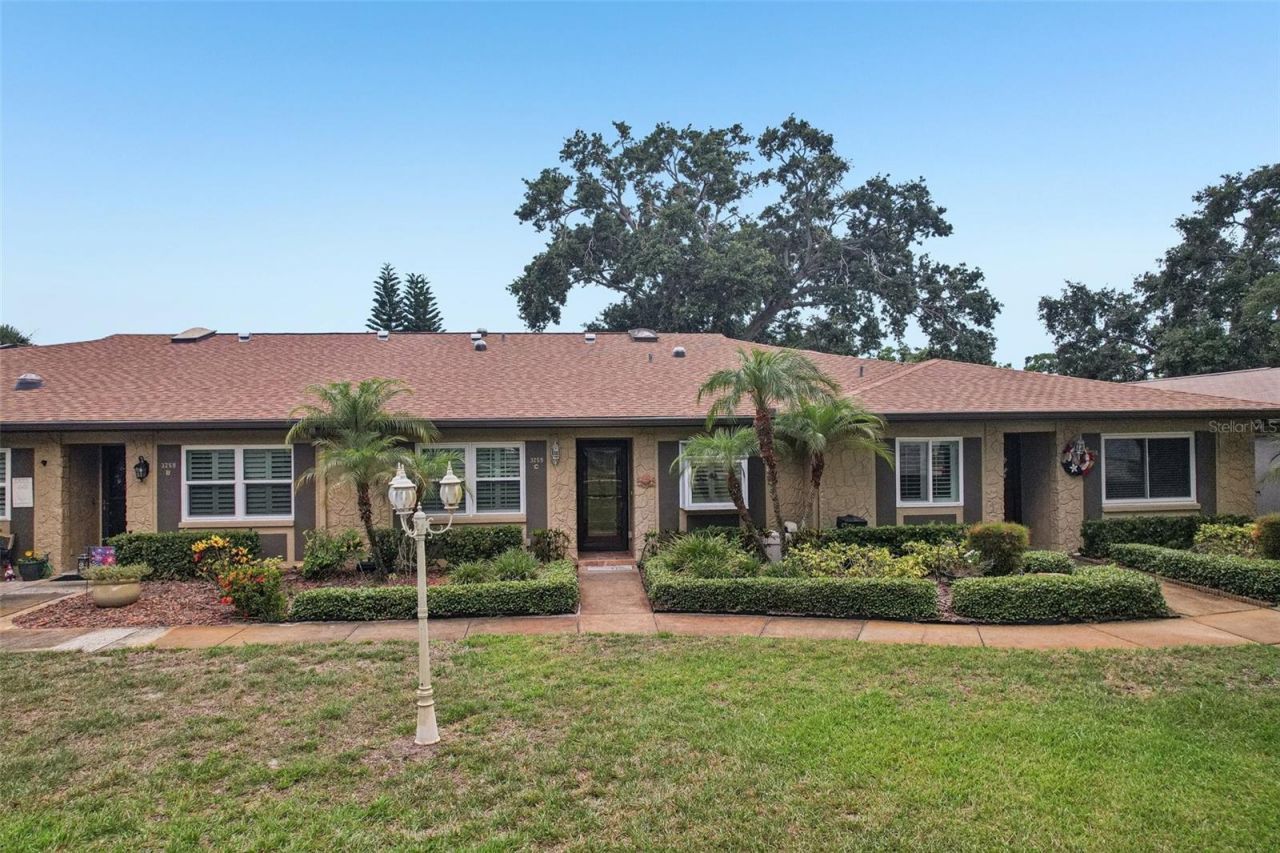 3259 Hilary Circle , Unit 1C, Palm Harbor, FL 34684 Photo