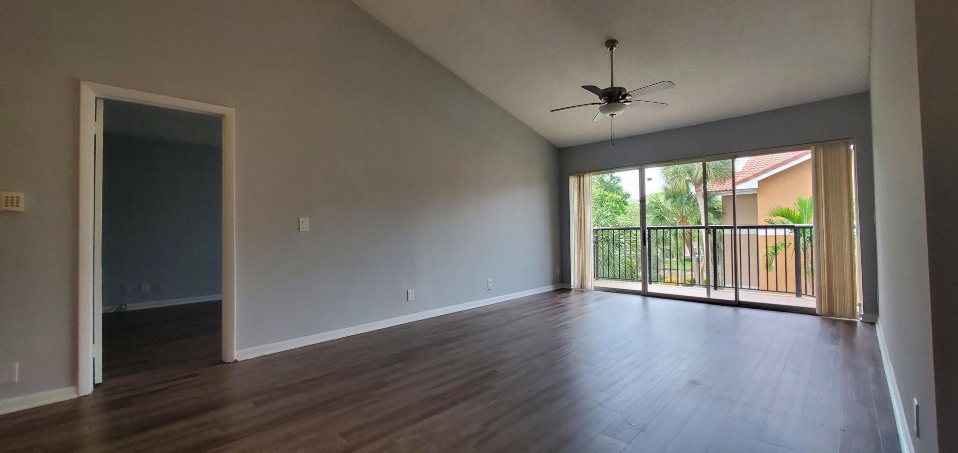 9033 Wiles Road, Unit 308, Coral Springs, FL 33067 Photo