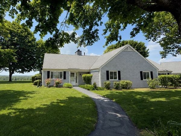 13 Northfield Ln, Unit 13, Dartmouth, MA 02747
