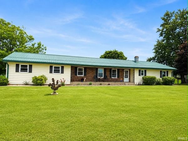 1233 Ridge Road, Rochester, IN 46975