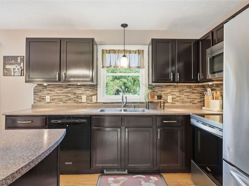 702 Heron Drive, Huron, OH 44839 Photo 13