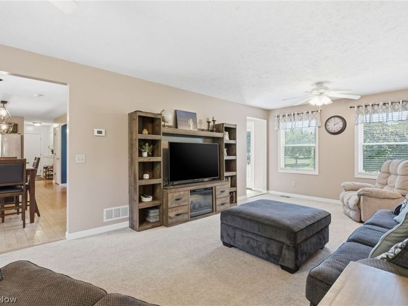 702 Heron Drive, Huron, OH 44839 Photo 5