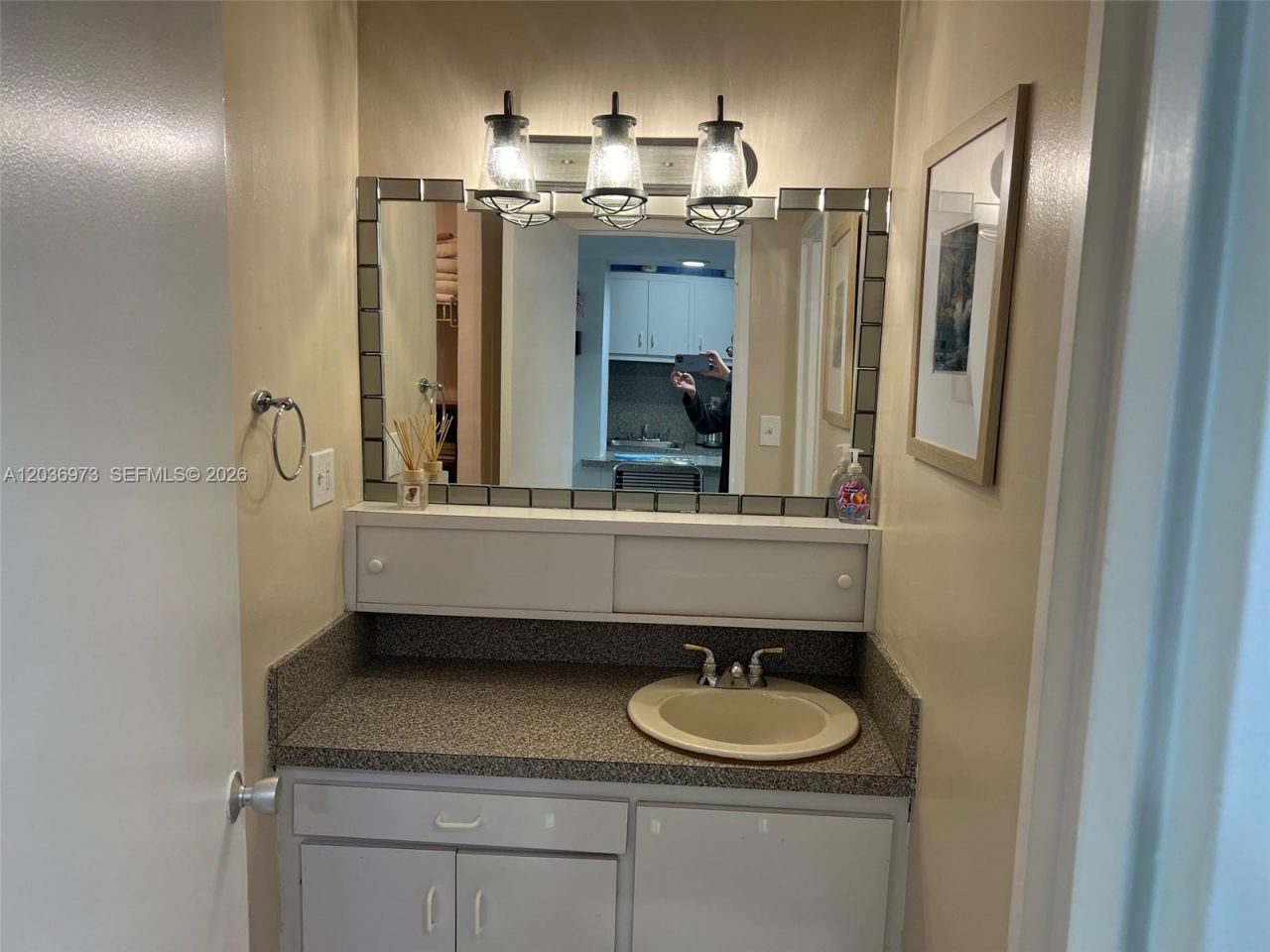 100 Lincoln Rd , Unit 1001, Miami Beach, FL 33139 Photo