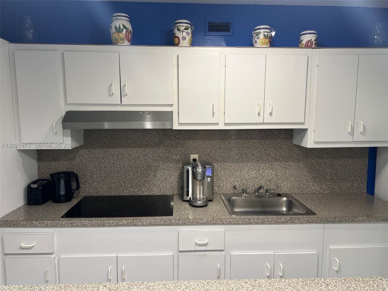 100 Lincoln Rd , Unit 1001, Miami Beach, FL 33139 Photo