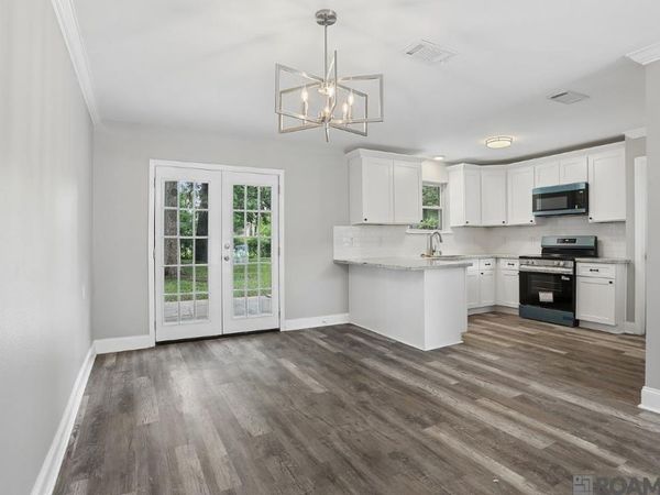 6291 San Juan Dr, Baton Rouge, LA 70811