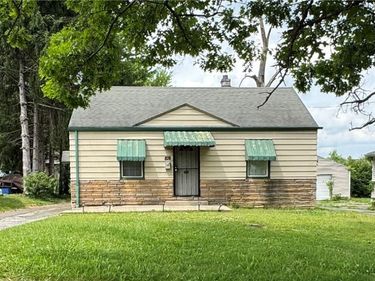 828 Marmion Avenue, Youngstown, OH 44502