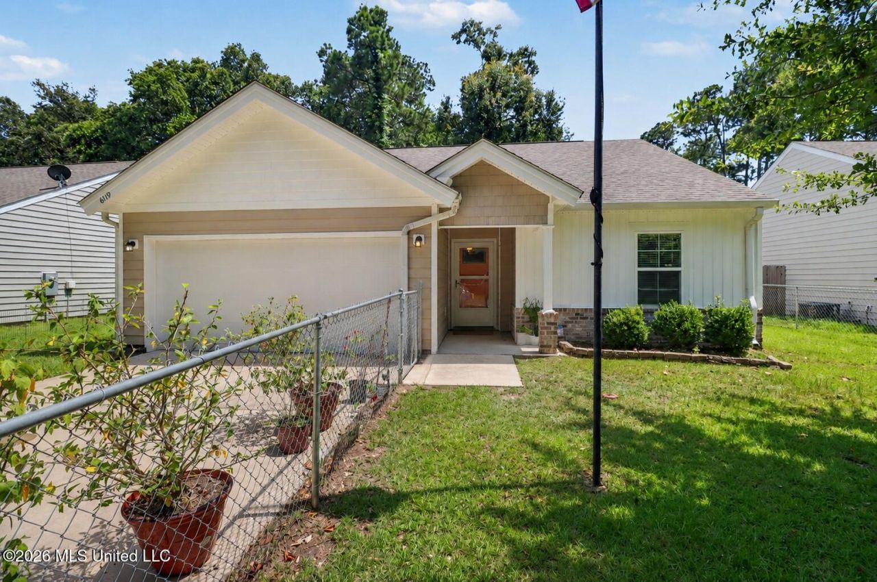 6119 Beach Street, Ocean Springs, MS 39564 Main Photo