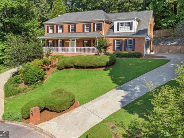 2031 Cliff Side Court SE, Smyrna, GA 30080