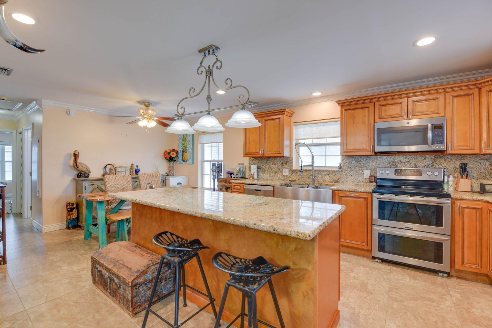 706 E Caribbean Drive, Summerland Key, FL 33042 Photo