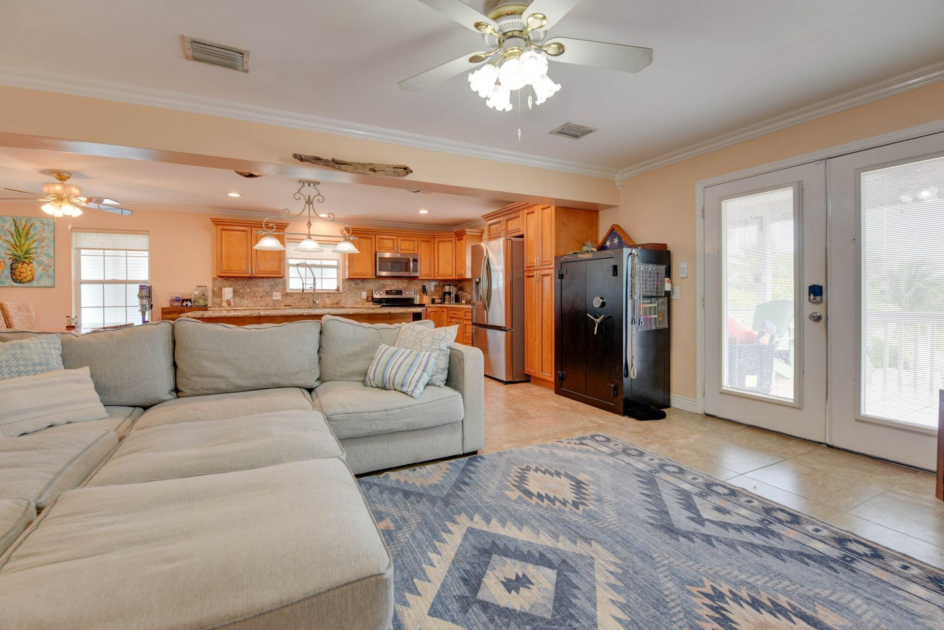 706 E Caribbean Drive, Summerland Key, FL 33042 Photo