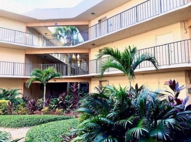 8015 SW 107th Avenue Sw, Unit 218, Miami, FL 33173 Photo