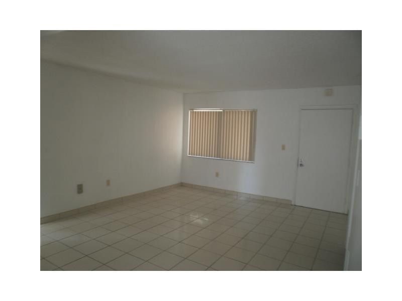 8015 SW 107th Avenue Sw, Unit 218, Miami, FL 33173 Photo
