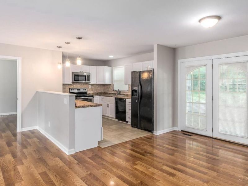 9984 Menominee Drive, Colerain Township, OH 45251 Photo 2
