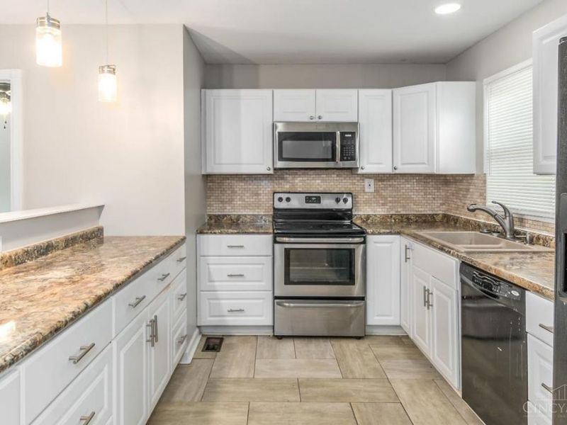 9984 Menominee Drive, Colerain Township, OH 45251 Photo 4