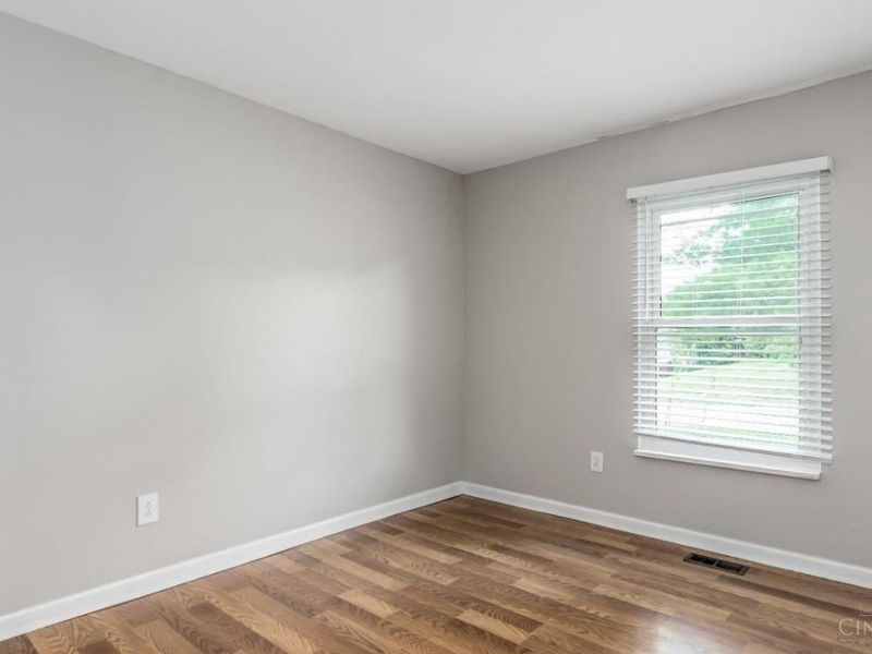 9984 Menominee Drive, Colerain Township, OH 45251 Photo 8