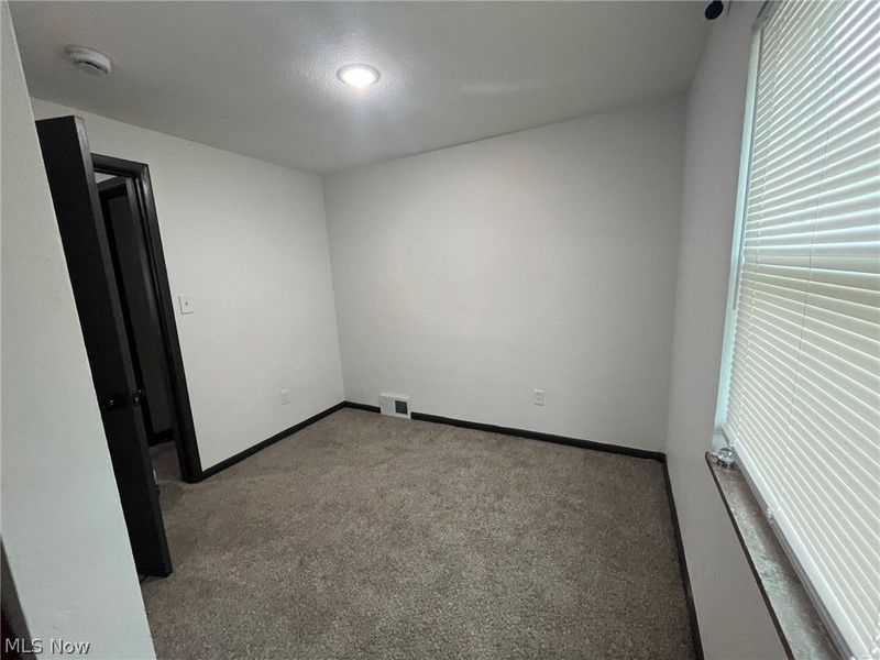 28061 Tremaine Drive, Euclid, OH 44132 Photo 19