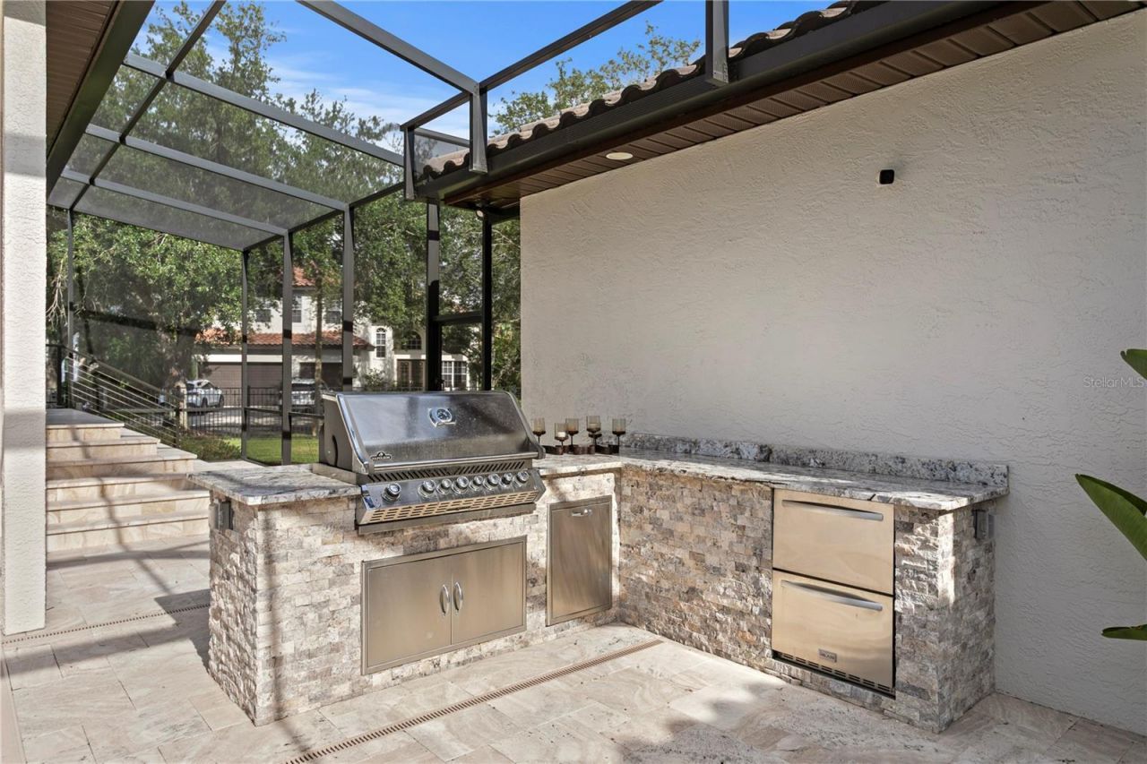 1230 Darlington Oak Circle Ne, Saint Petersburg, FL 33703 Photo