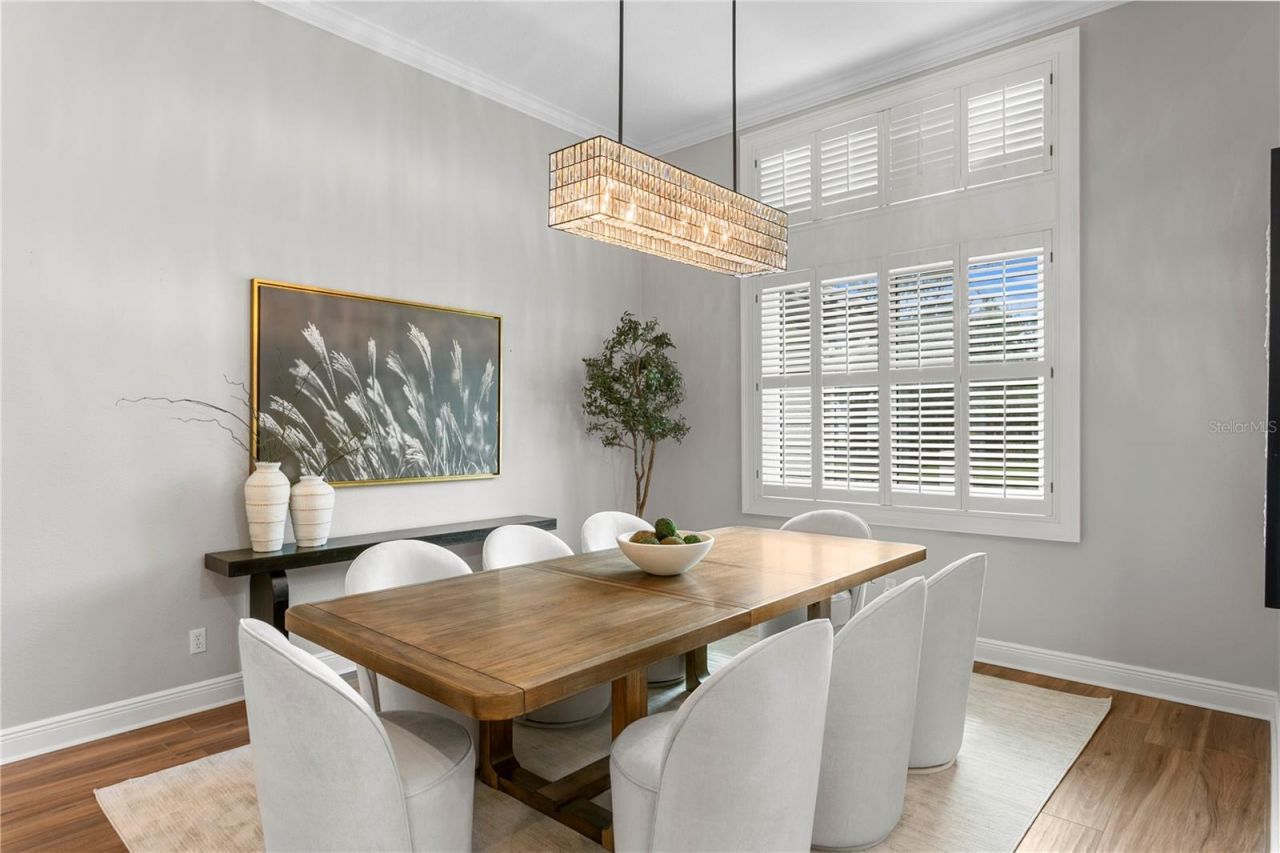 1230 Darlington Oak Circle Ne, Saint Petersburg, FL 33703 Photo