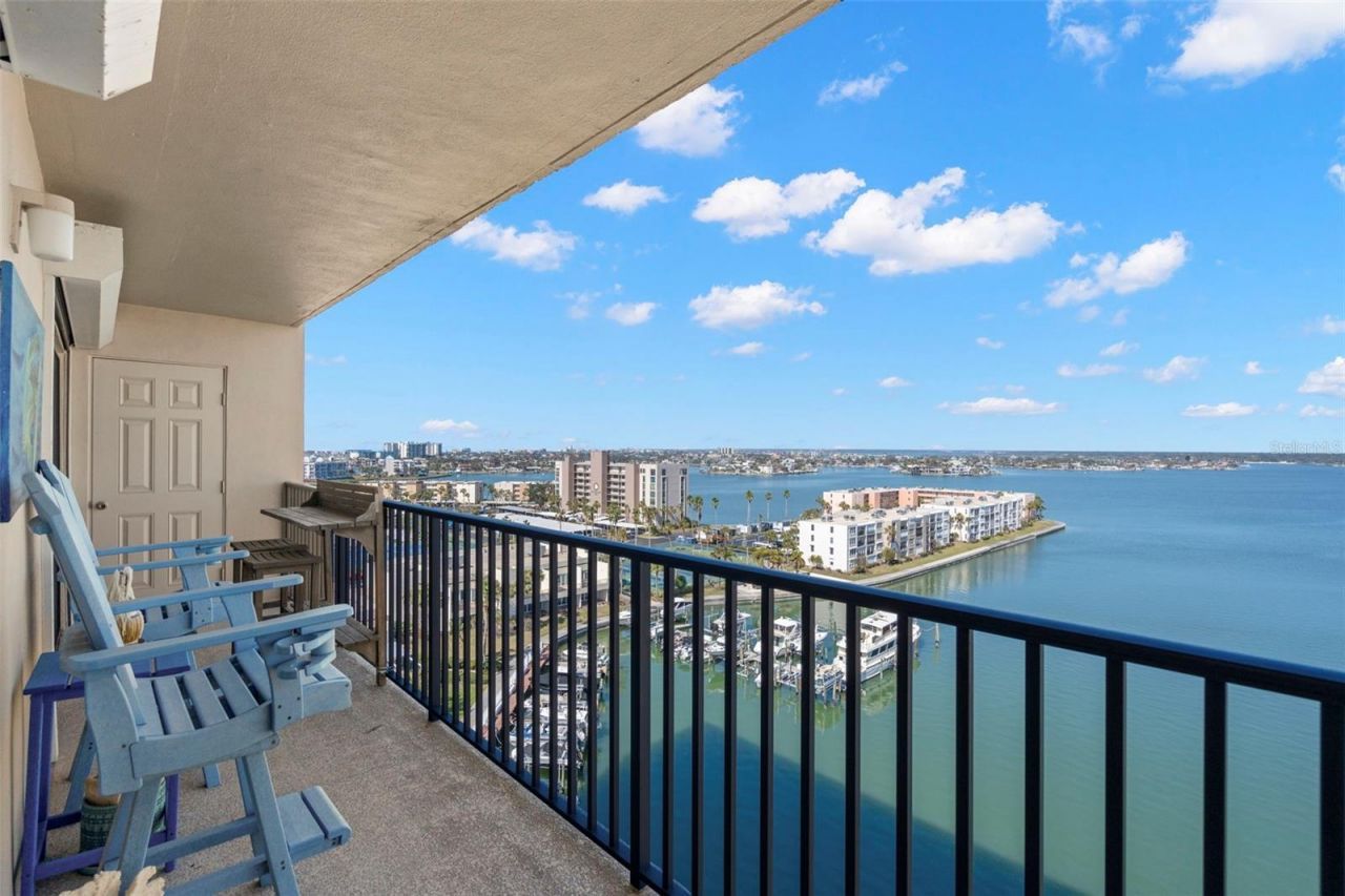 7300 Sun Island Drive S, Unit 1103, Saint Petersburg, FL 33707 Photo