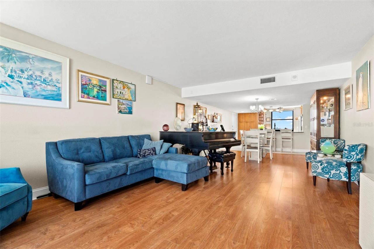 7300 Sun Island Drive S, Unit 1103, Saint Petersburg, FL 33707 Photo