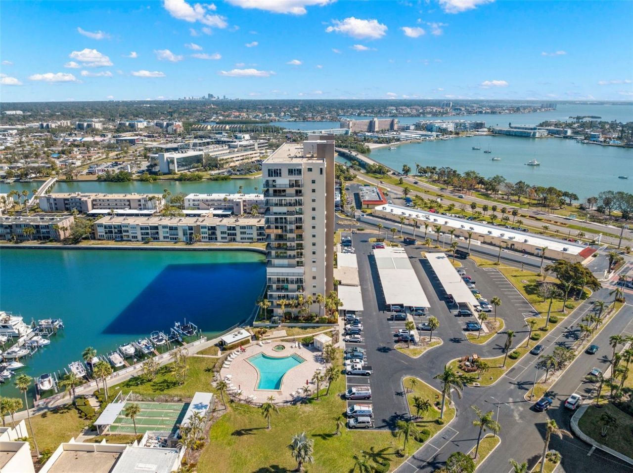 7300 Sun Island Drive S, Unit 1103, Saint Petersburg, FL 33707 Photo