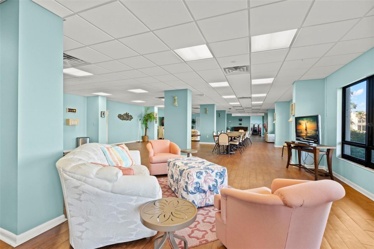 7300 Sun Island Drive S, Unit 1103, Saint Petersburg, FL 33707 Photo