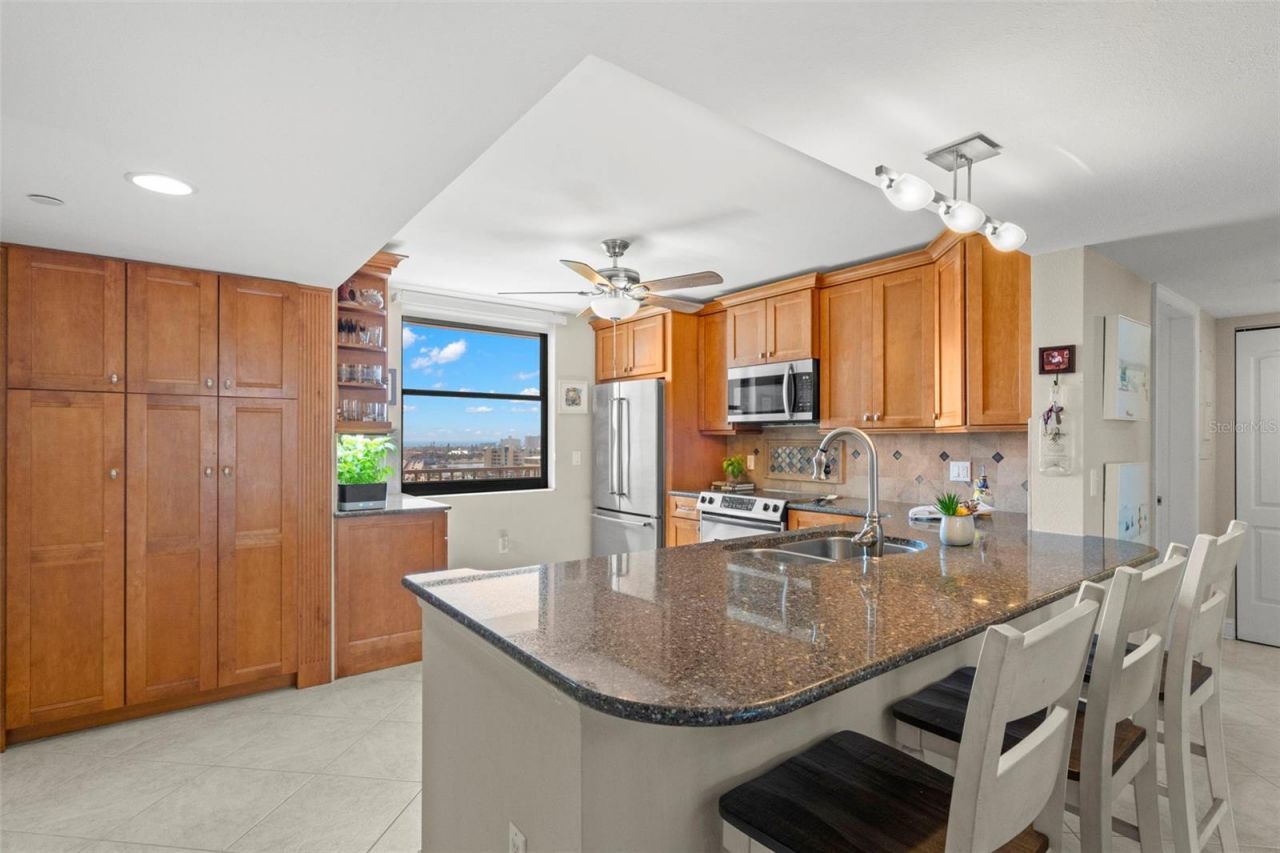 7300 Sun Island Drive S, Unit 1103, Saint Petersburg, FL 33707 Photo