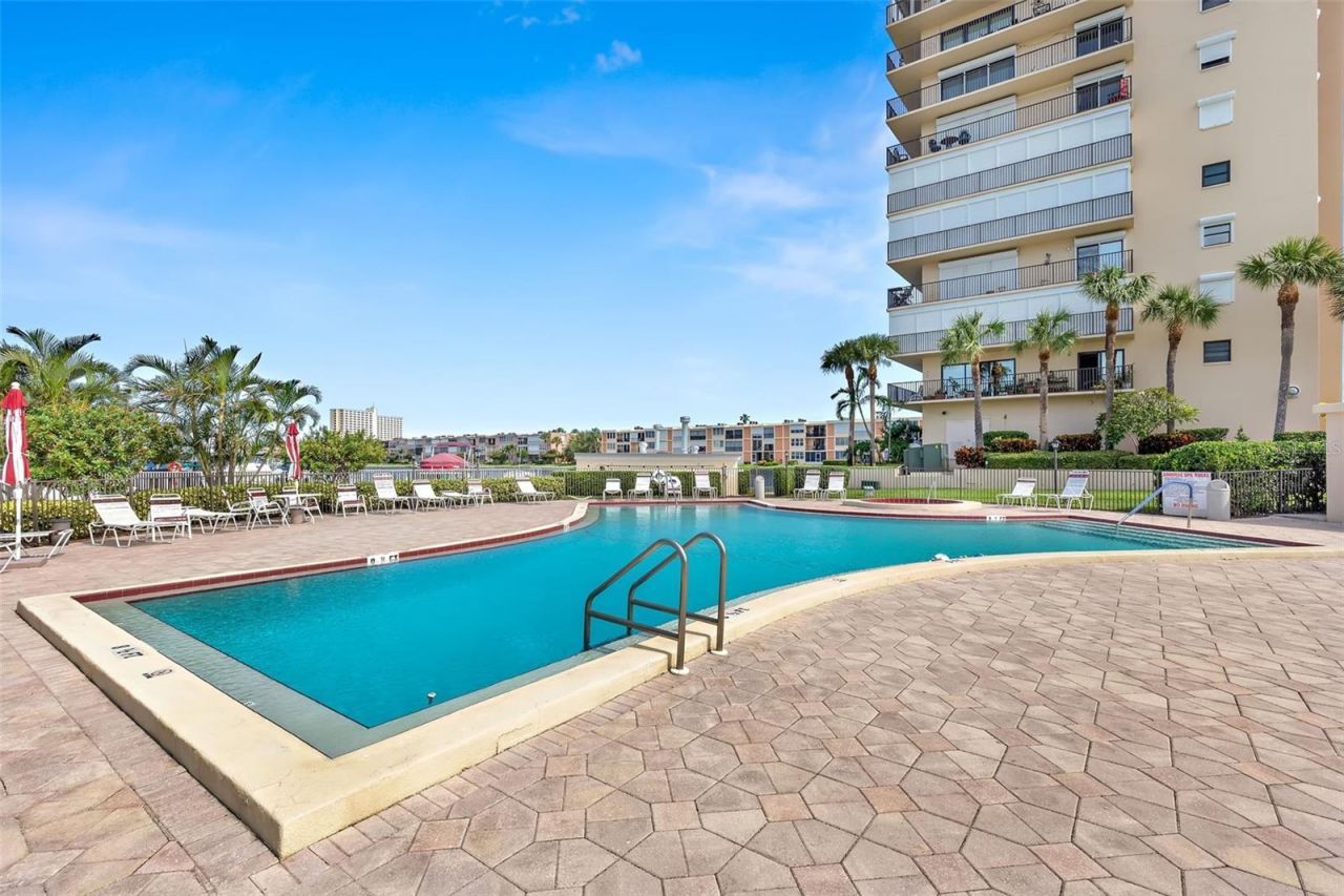 7300 Sun Island Drive S, Unit 1103, Saint Petersburg, FL 33707 Photo