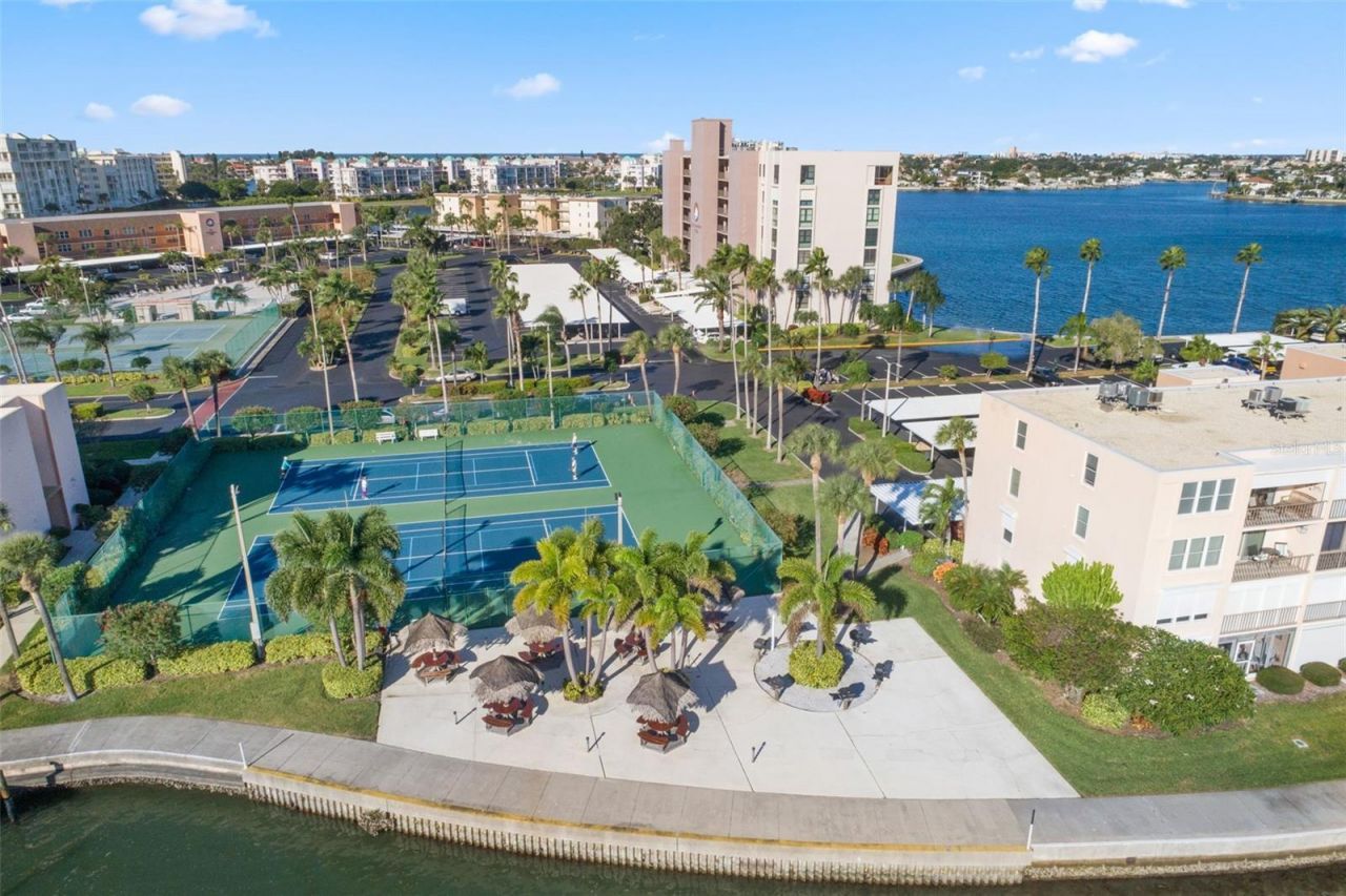 7300 Sun Island Drive S, Unit 1103, Saint Petersburg, FL 33707 Photo