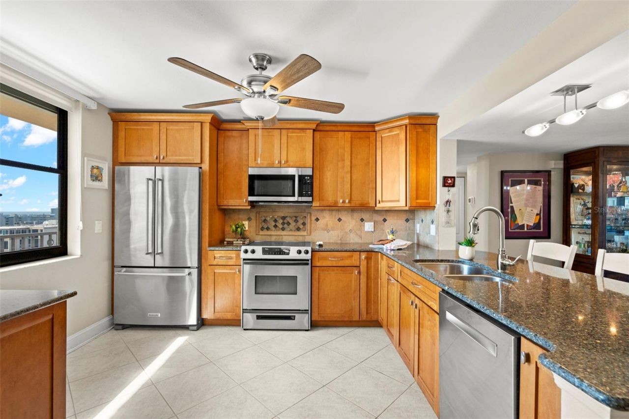 7300 Sun Island Drive S, Unit 1103, Saint Petersburg, FL 33707 Photo