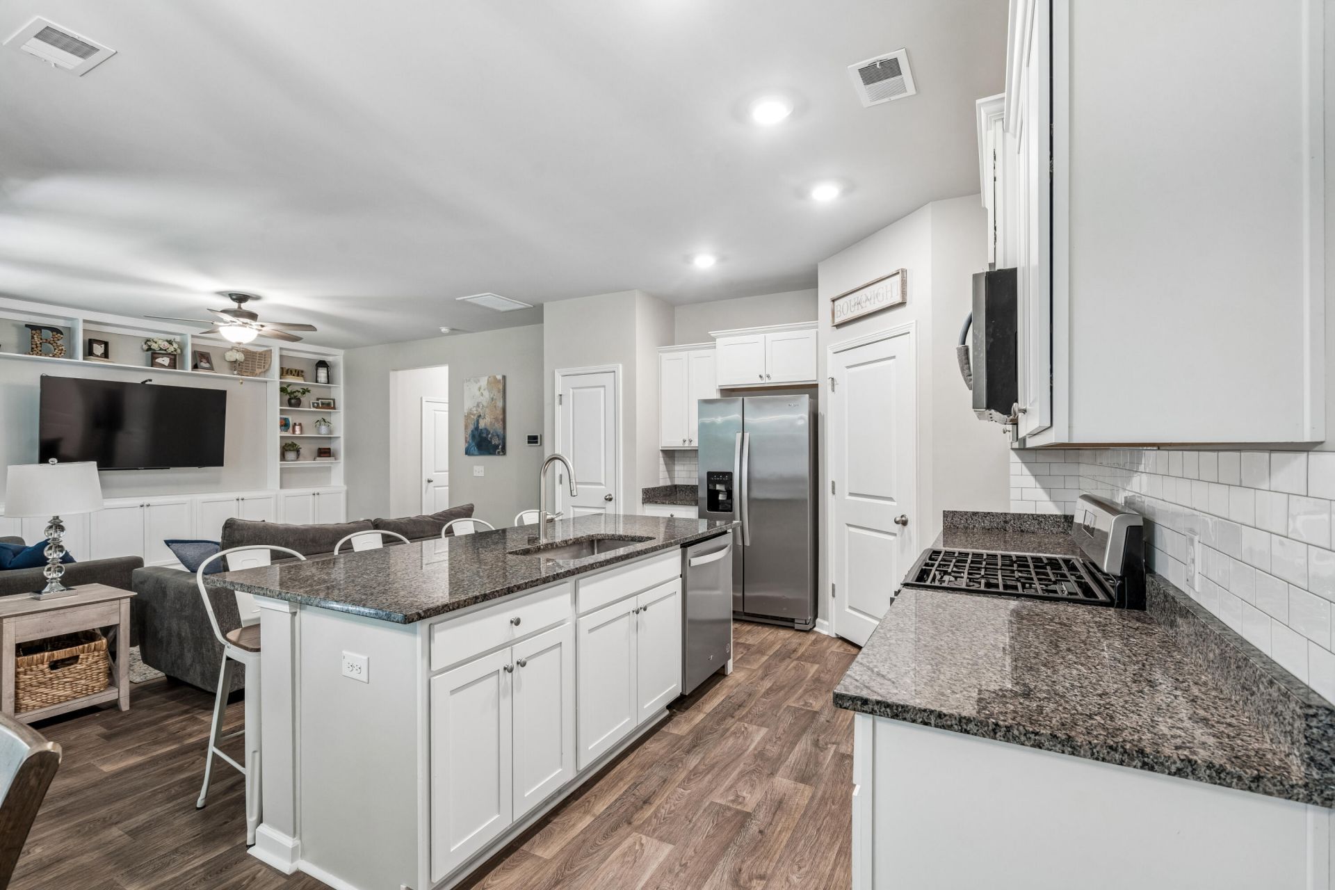 2627 Alamanda Drive Photo 15