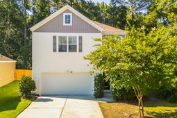 2627 Alamanda Drive photo 4