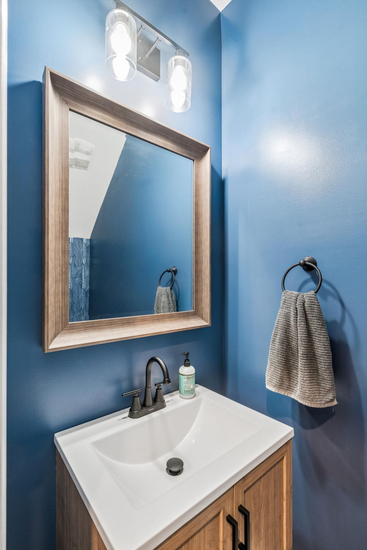 2627 Alamanda Drive Photo 34