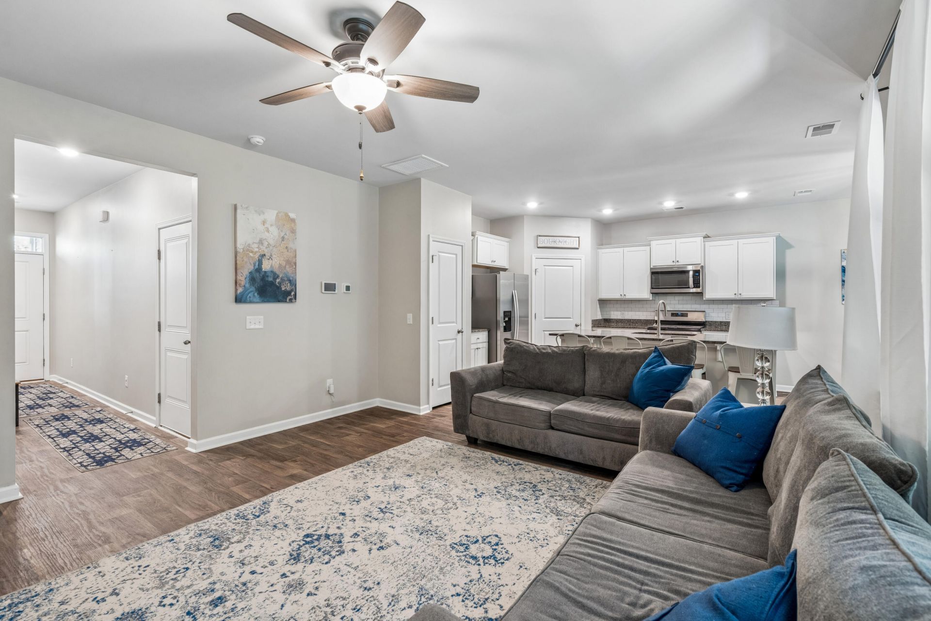 2627 Alamanda Drive Photo 8