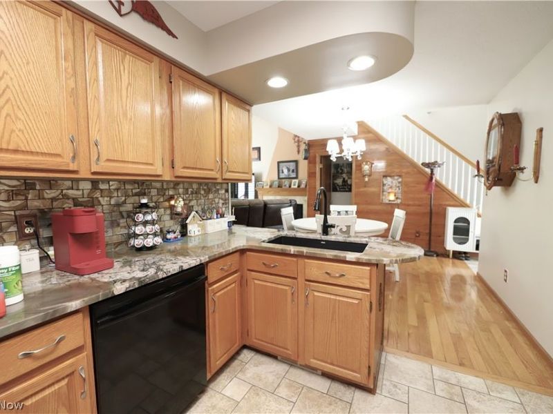 861 Westland Drive, Medina, OH 44256 Photo 4