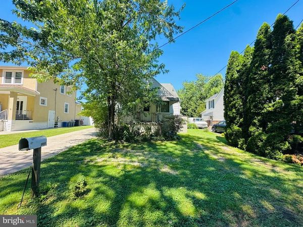 8608 OAK ROAD, BALTIMORE, MD 21219