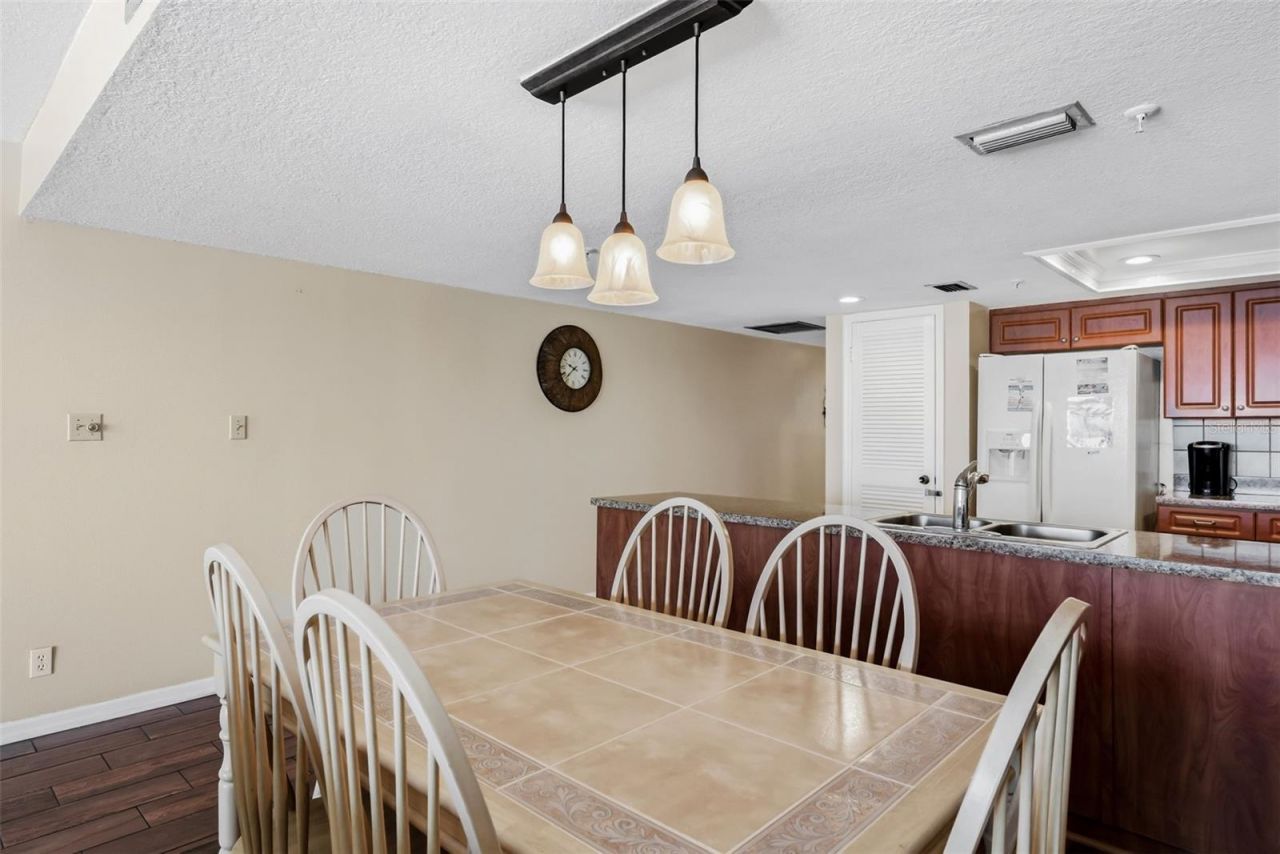 17200 Gulf Boulevard, Unit 202, North Redington Beach, FL 33708 Photo