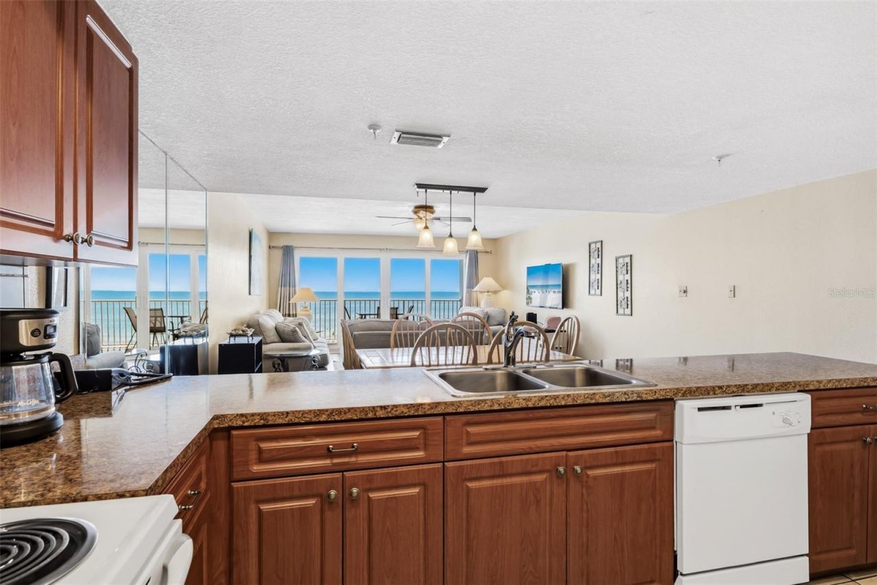 17200 Gulf Boulevard, Unit 202, North Redington Beach, FL 33708 Photo