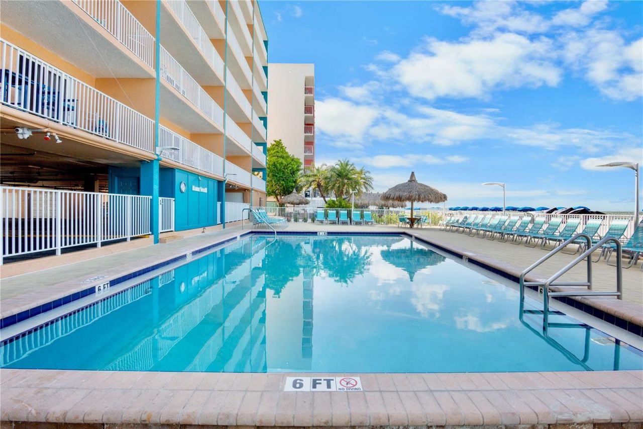 17200 Gulf Boulevard, Unit 202, North Redington Beach, FL 33708 Photo