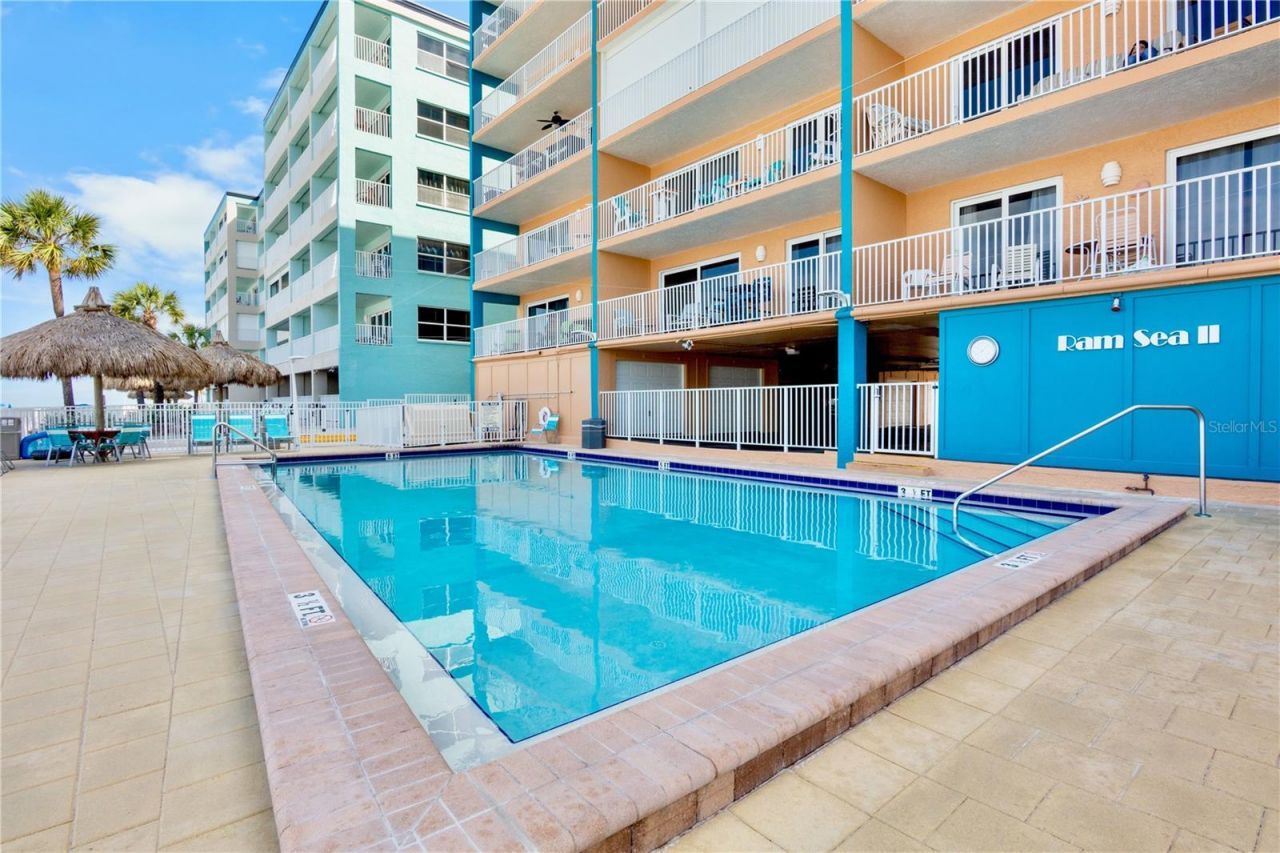 17200 Gulf Boulevard, Unit 202, North Redington Beach, FL 33708 Photo