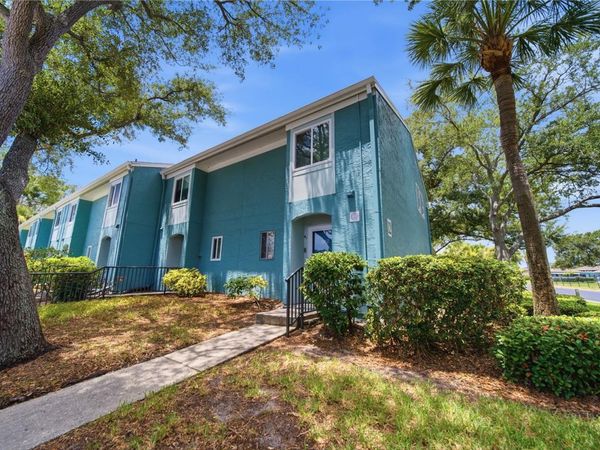 182 115TH AVENUE N, Unit 182, ST PETERSBURG, FL 33716