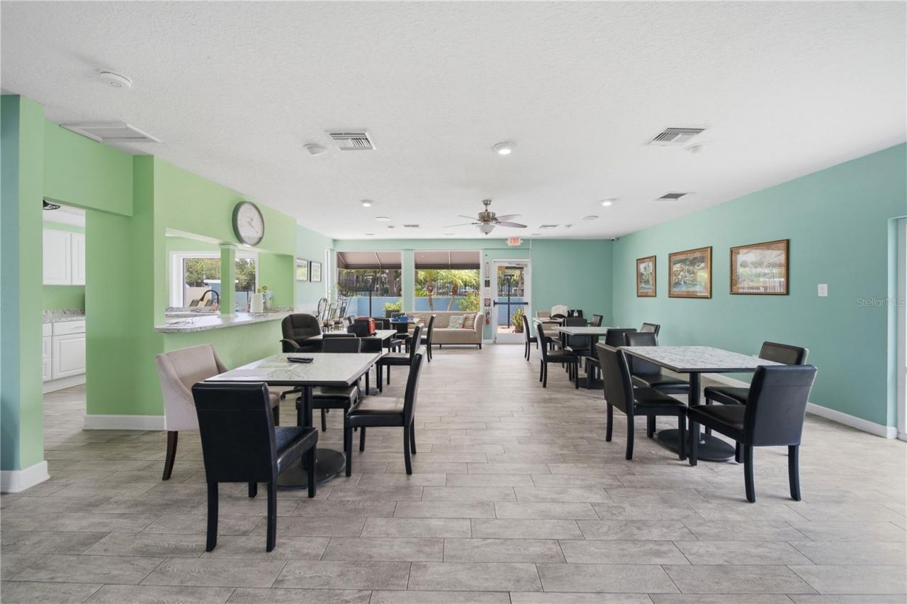 182 115th Avenue N, Unit 182, Saint Petersburg, FL 33716 Photo