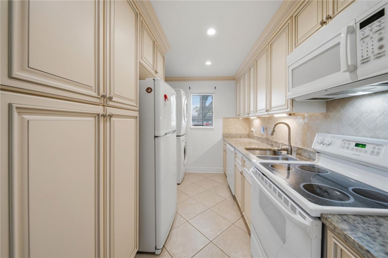 182 115th Avenue N, Unit 182, Saint Petersburg, FL 33716 Photo