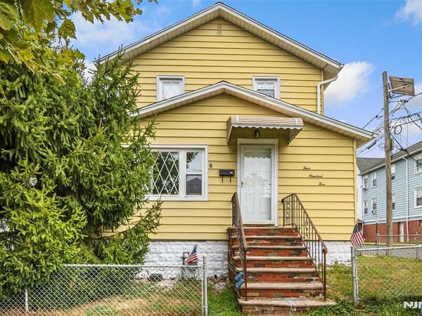 405 Kingsland Avenue, LYNDHURST, NJ 07071