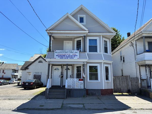 803 Craig Street, Schenectady, NY 12307