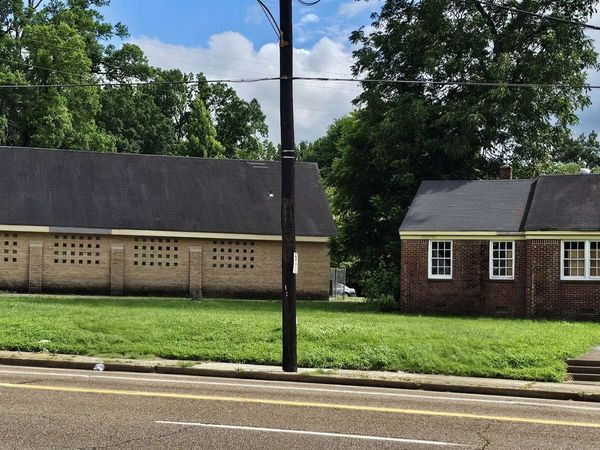 1293 LAMAR AVE, Memphis, TN 38104