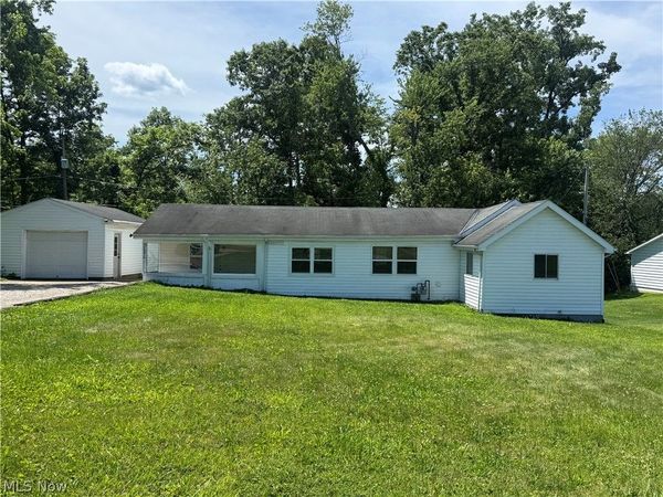 3680 Lincoln Street , Roseville, OH 43777